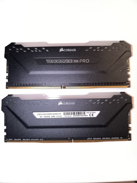 Corsair Vengeance RGB PRO 16Gb (2x8Gb) DDR4 3200MHz